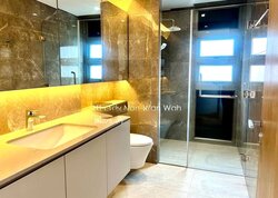 fifth-avenue photo thumbnail #2